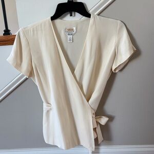 Talbots 100% Silk Short Sleeved Wrap Blouse Ivory Cream Size 8P